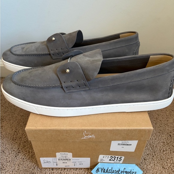 Christian Louboutin Men's Gray Loafers with Red Soles - Picture 3 of 5